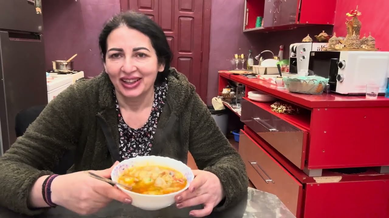 am făcut o ciorbiță de fasole galbenă foarte bună !