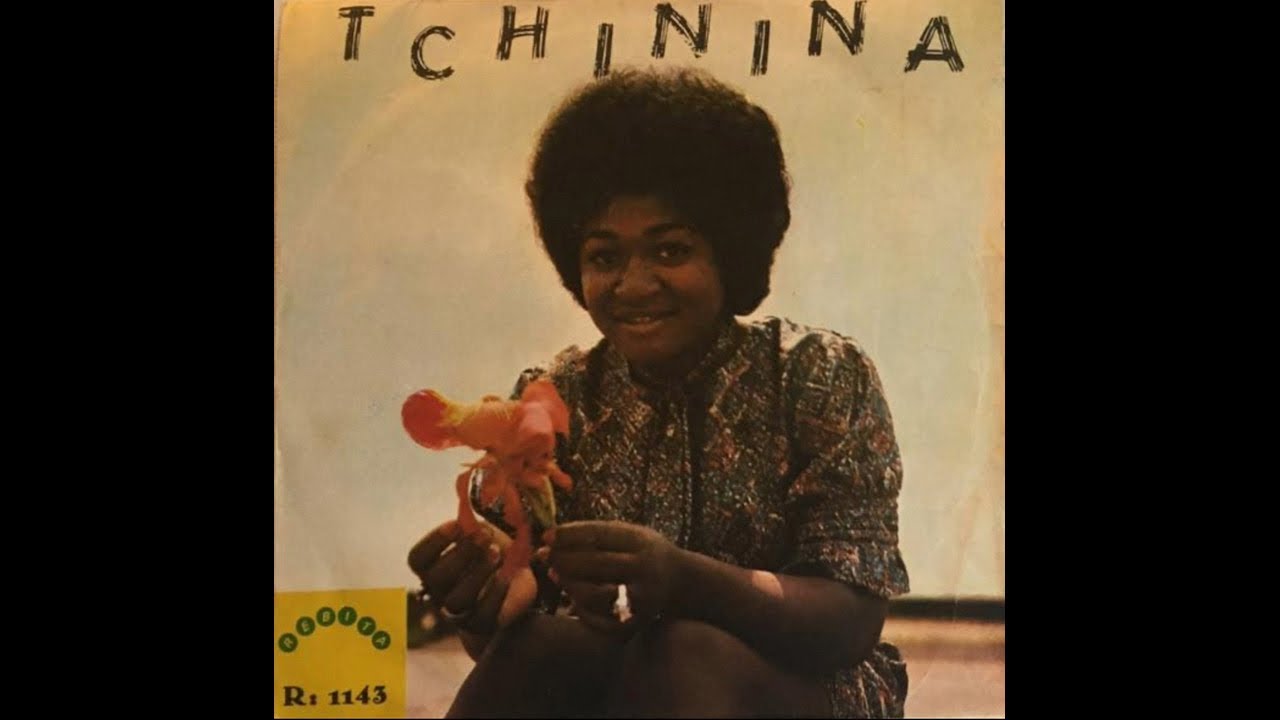 Tchinina - O Amor É Como As Rosas