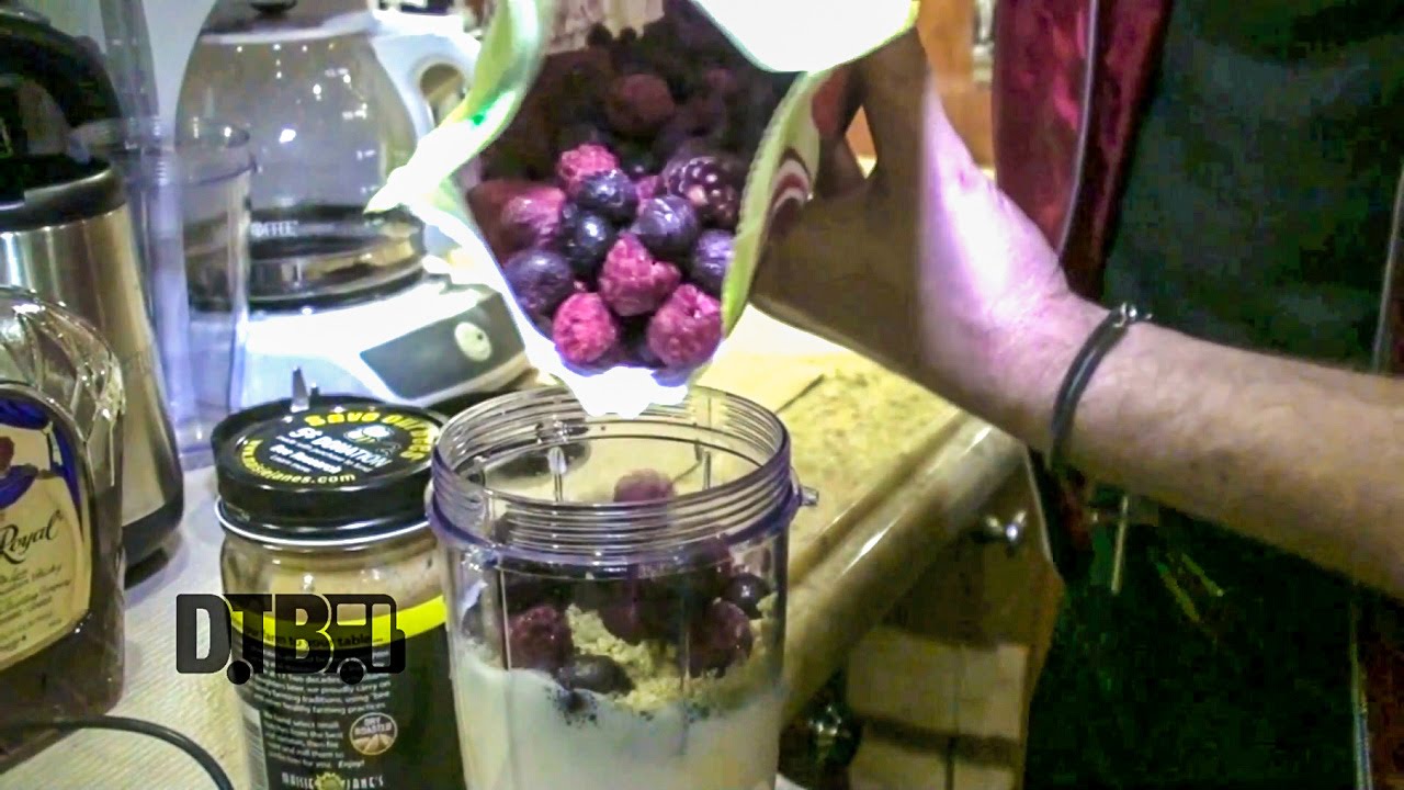 Marianas Trench Makes a Protein Smoothie + PBD Bagel - COOKING AT 65MPH Ep. 10