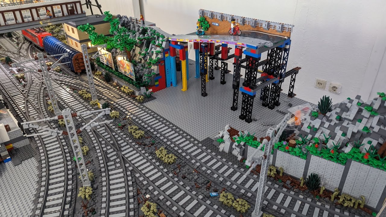 Verr&uuml;ckte Bautechniken: Gebogene Stra&szlig;e, schr&auml;ge W&auml;nde und mehr &bull; BRICK WORLD LEGO&reg; UPDATE (327)