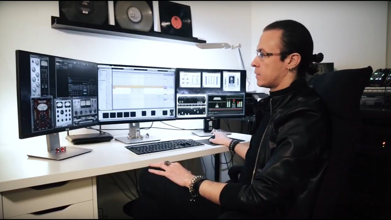 David Meiser in the Studio by Techno Experience