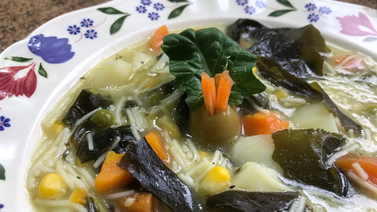 Como hacer sopa de algas Wakame con fideos paso a paso.