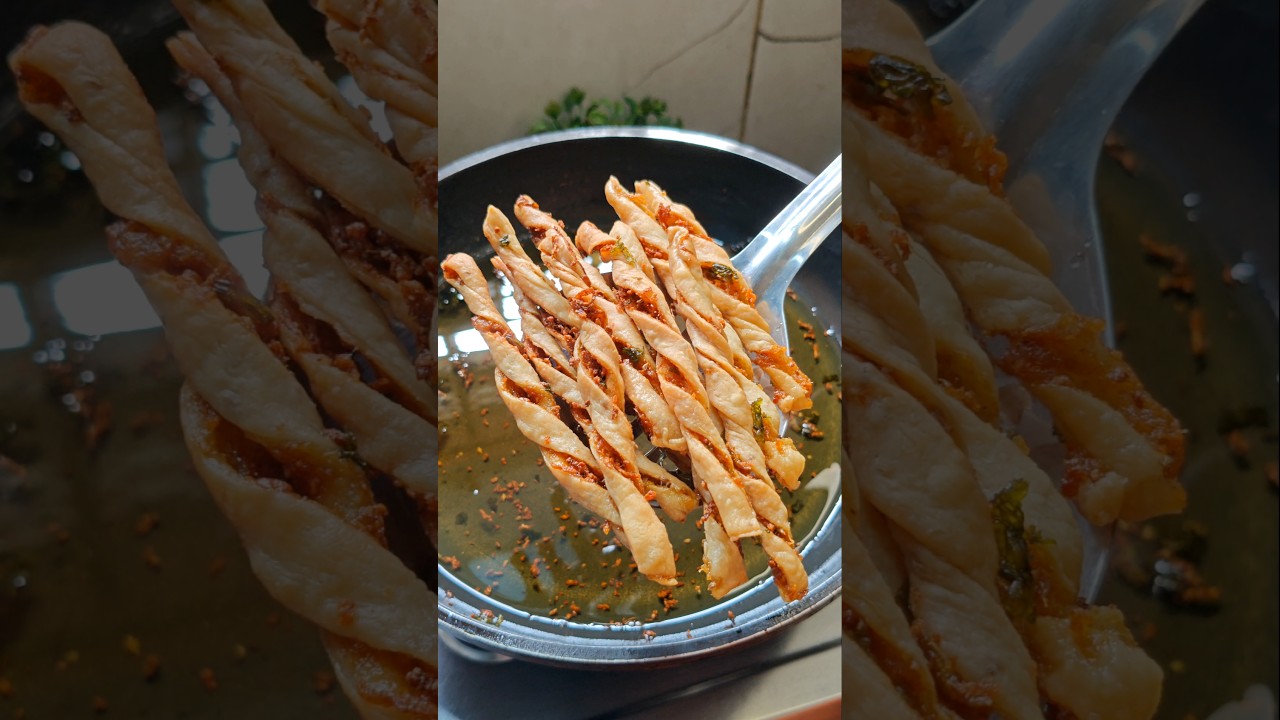 Twisted Samosa Recipe You Didn't Know You Needed !🤯#shorts #samosa #viralvideo #shortsfeed