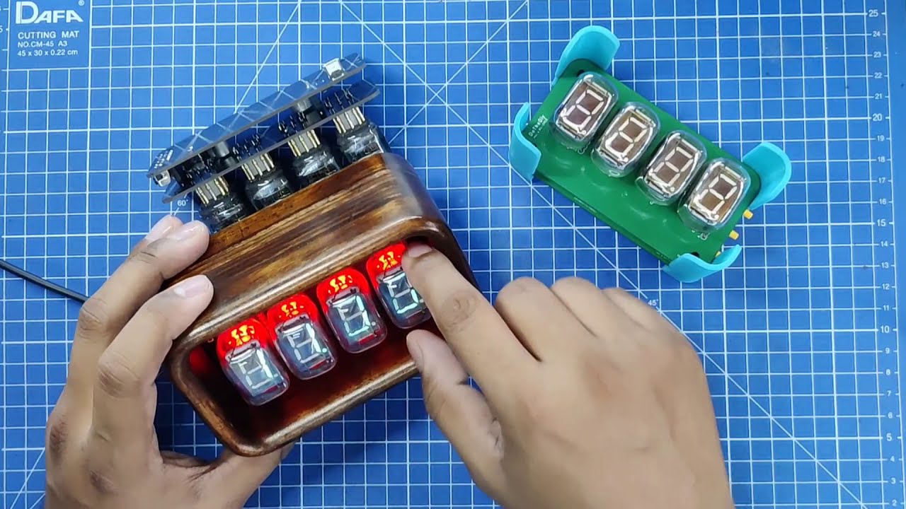 VFD tube Clock design based on Soviet IV-22 tubes ( Like Nixie Tube)