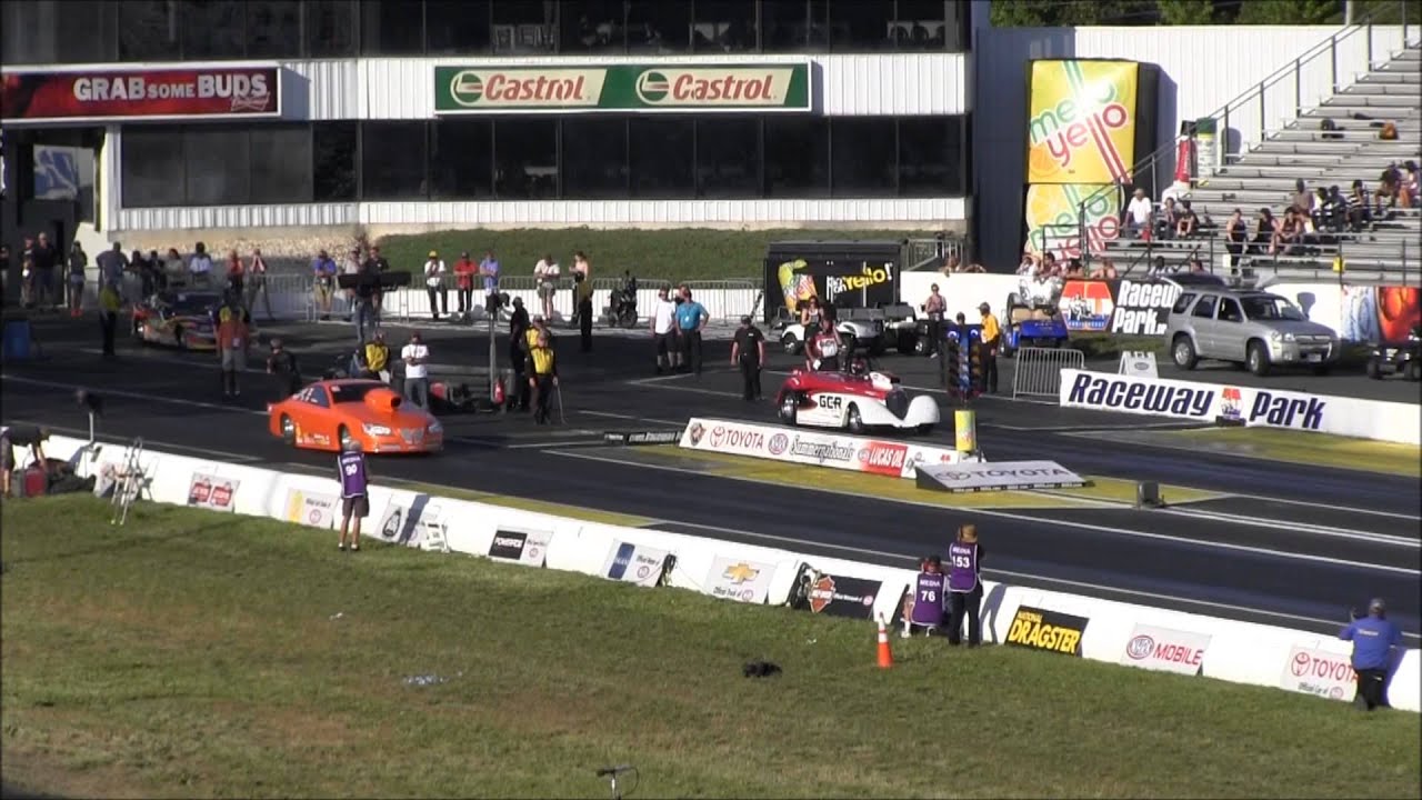 Competition Eliminator Eliminations at the 2015 NHRA Summernationals