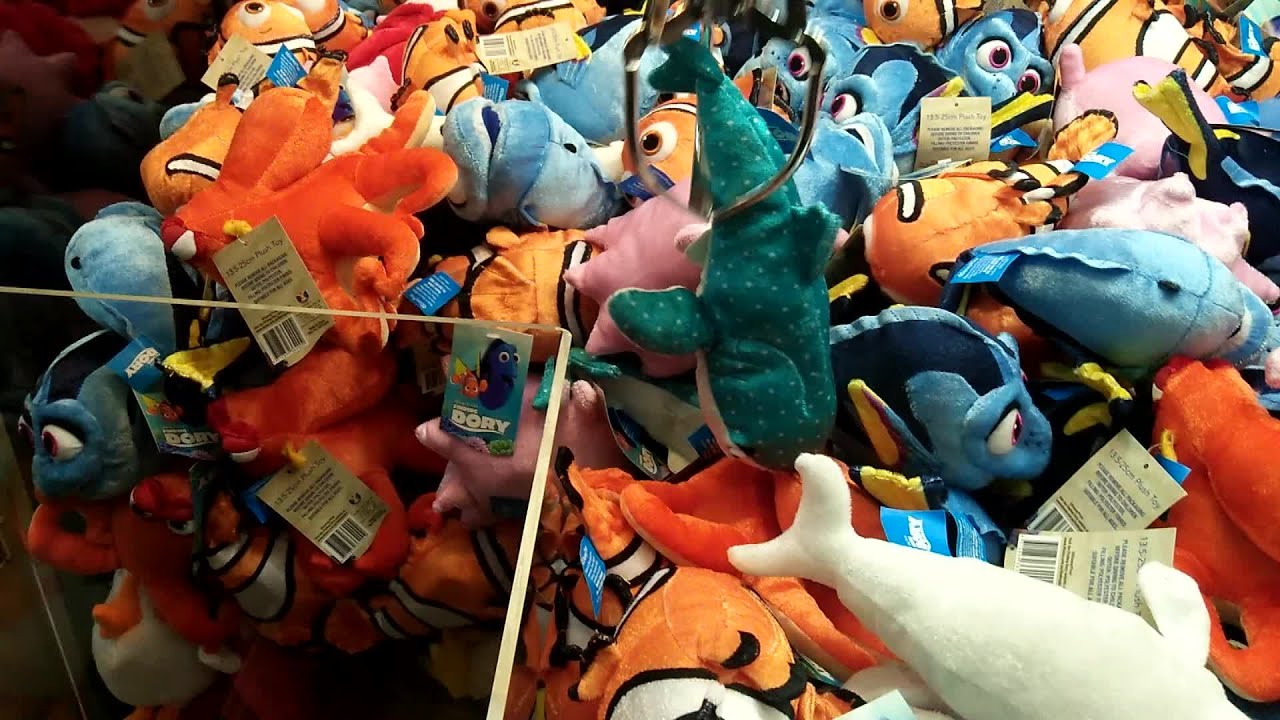 DESTINY FINDING DORY WIN!! + 20 CLASSIC CLAW MACHINE WINS!!
