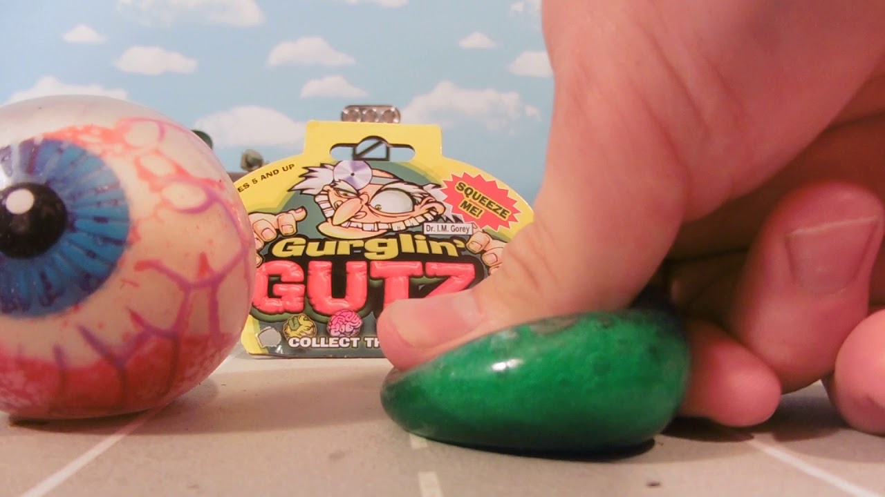 Gurgling Guts Stomach Keychain review!