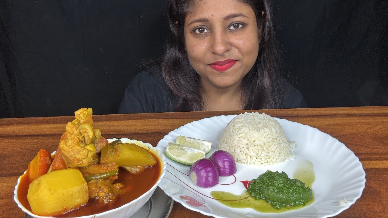 Eating Show - Rice, Dhonepata Bata, Spicy Chicken Er Lal Jhol With Vegetables, bengali simple lunch