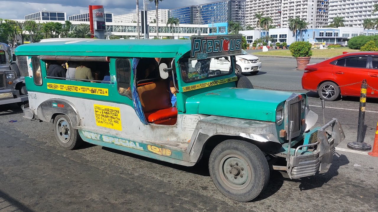 A Jeepney Ride From Pasay Rotonda To MOA (Mall Of Asia)