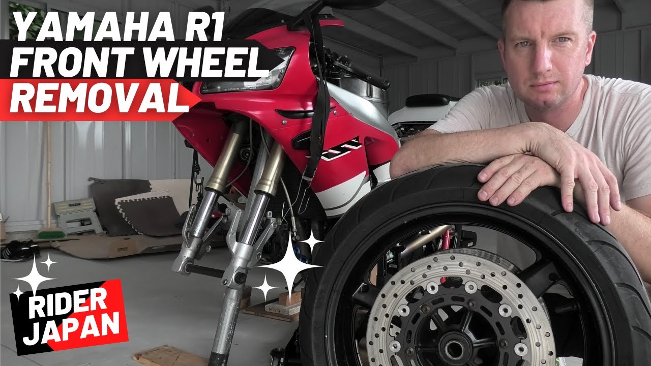 Подъем передней части Yamaha R1 и снятие колеса