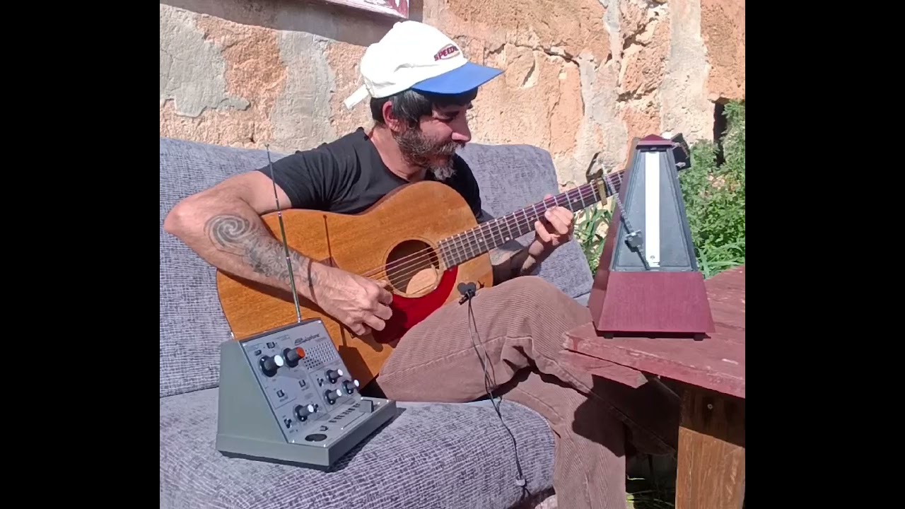 Adam Guerrero. 🚂Walking along the train tracks. #gibsonLG0 #fingerstyle #travispicking  original son