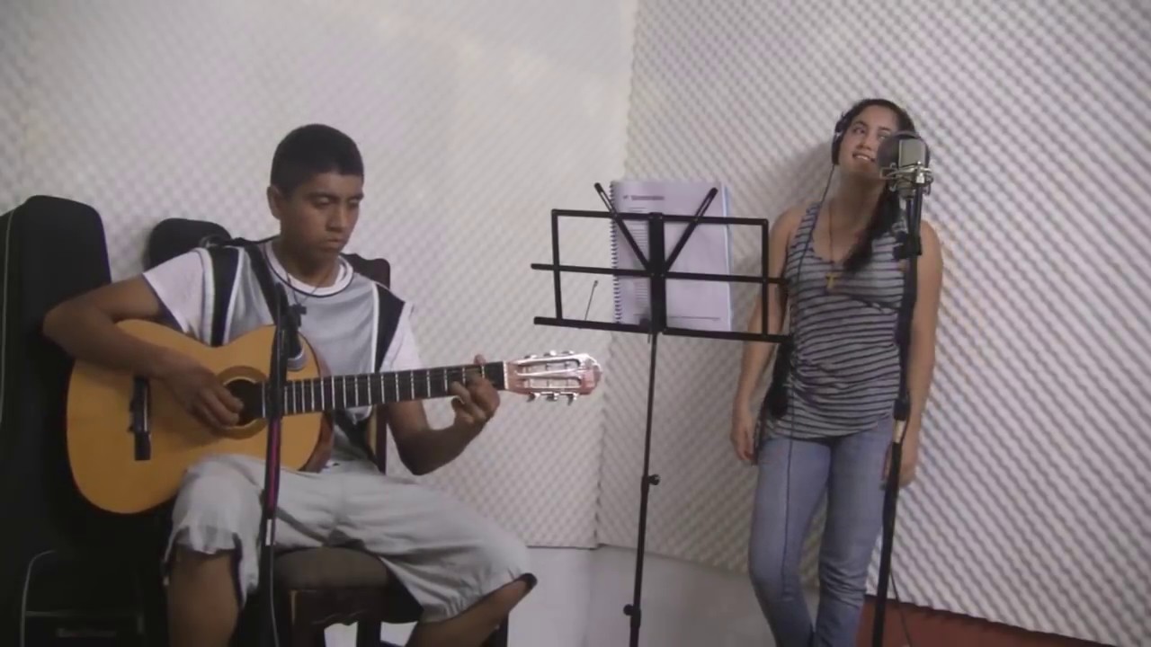 Saliendo del Pretorio - Marcela de la Garza (Cover) Briseida Lopez B.