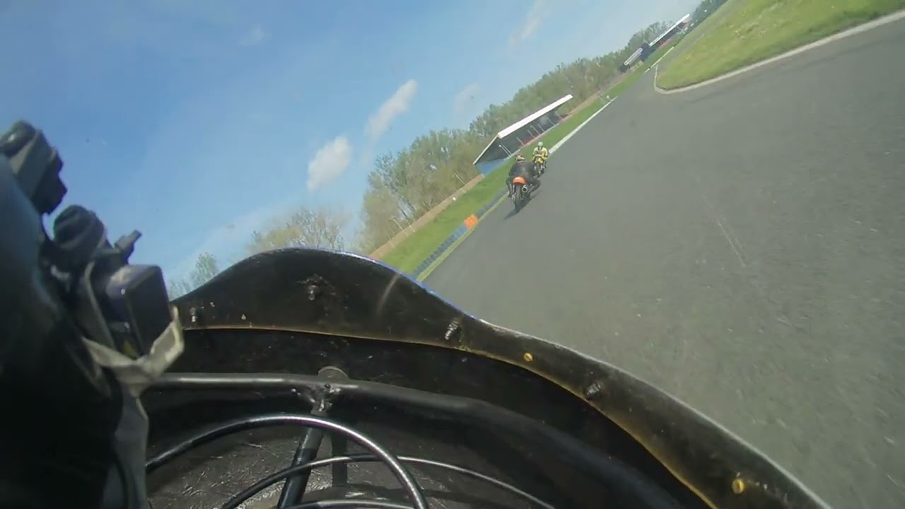 Oschersleben Klassik GP 2024 IHRO rennen 1-onboard Yamaha RD/TR3