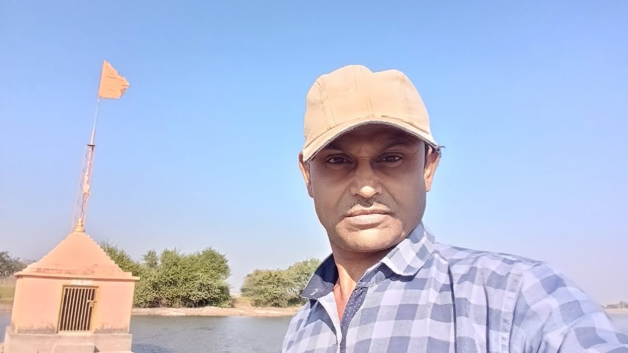 તરાવ વારે સકર મારવા અને વરતા હનુમાન દાદા ના દર્શન અને પીરબાપા ના દર્શન 🙏