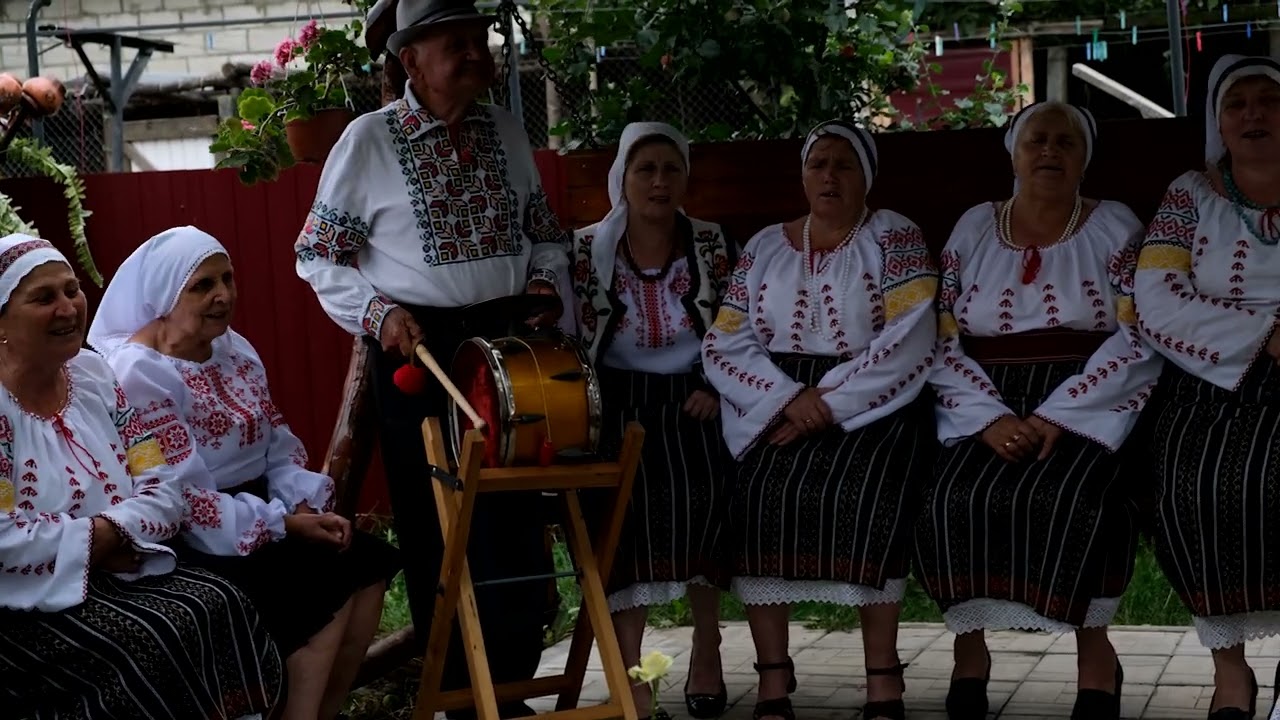 V&acirc;rsta de Aur/C&acirc;ntec popular
