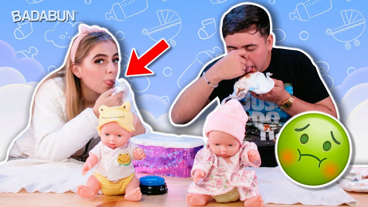 YouTubers VS Pañales sucios | Es duro ser papá