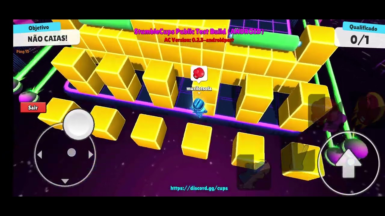 Jogando stumble cups mobile
