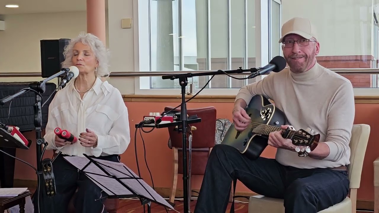 Split Level.  'Run For Home'  Panoramic Lounge New Brighton  30/1/26