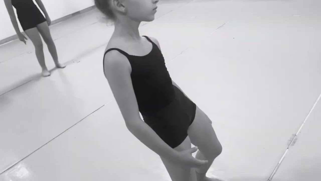 Movement Research • Maria Grazia MINOPOLI