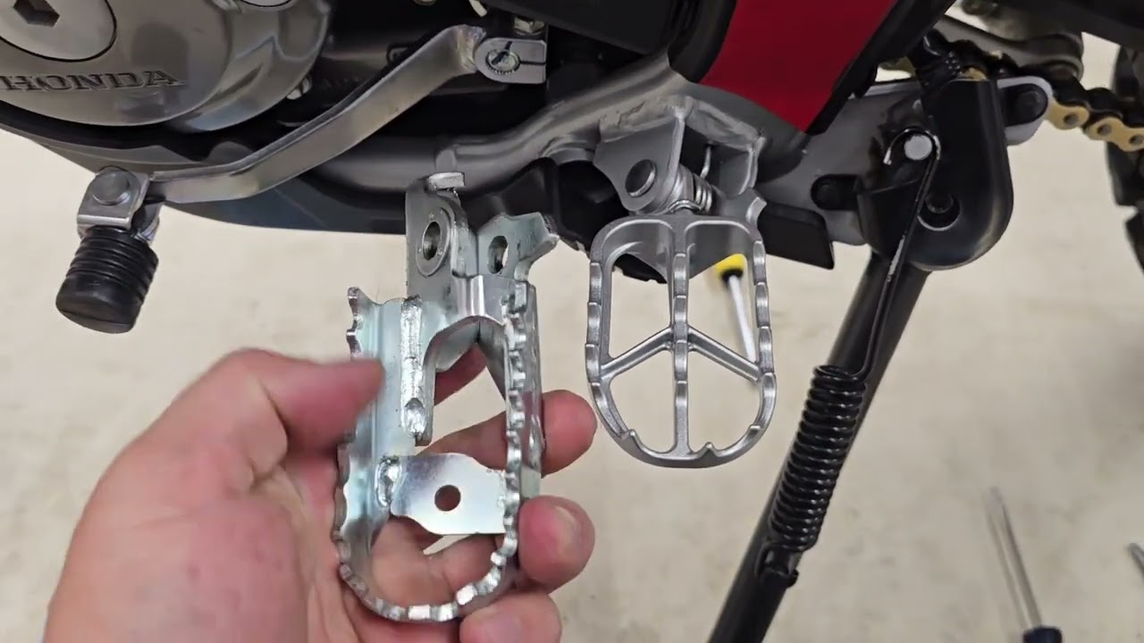 Honda CRF 300L / Замените подножки на раллийные подножки Honda! Недорогое и простое обновление.