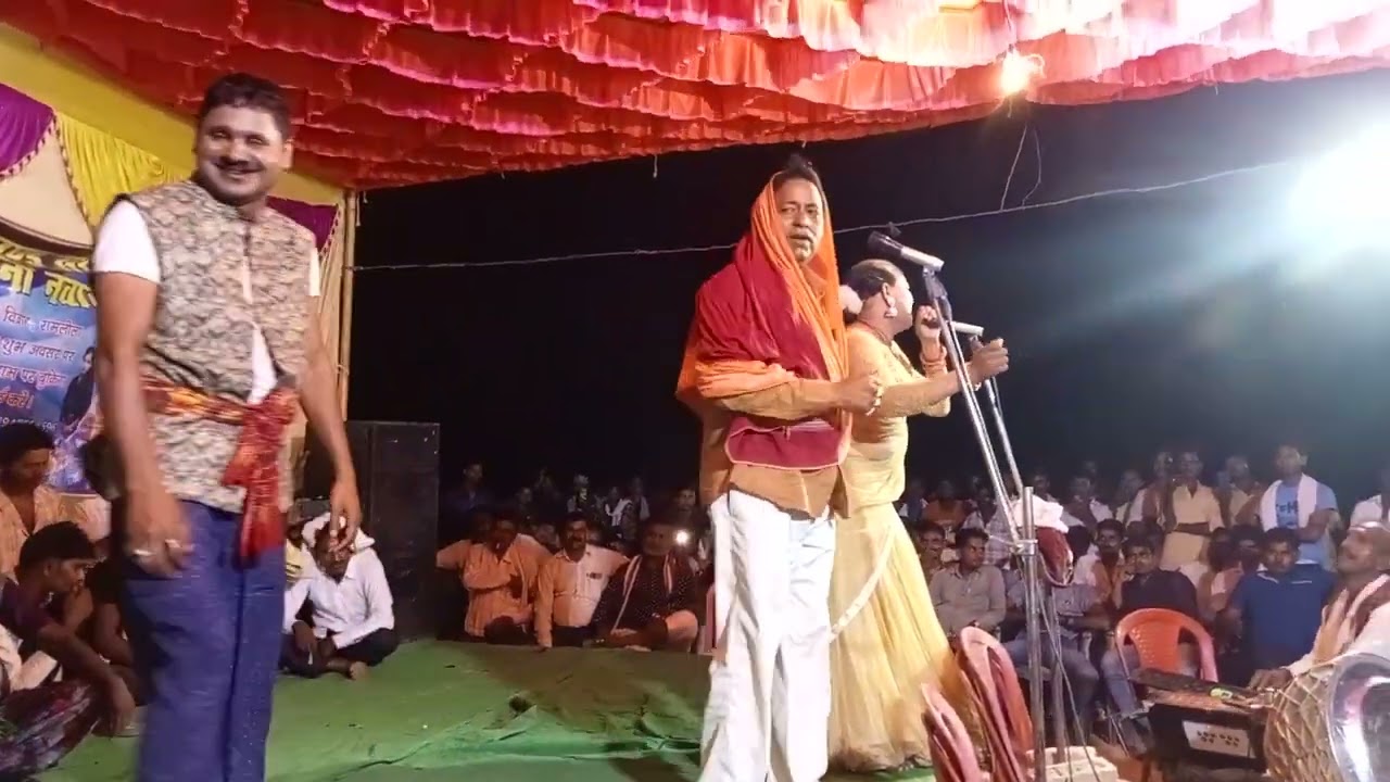 सोहर मुंशी जूनियर और पहलवान छाप रसिया बहुत हि मजेदार स्टेज सो प्रोग्राम ऐसा नौटंकी नही देखा होगा