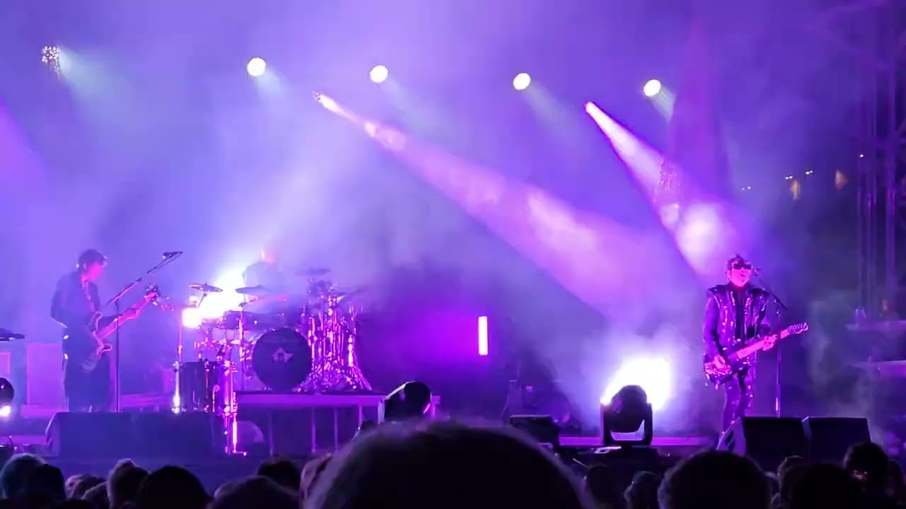 OK, This is the Pops - Tones on Tail @ Cruel World, Pasadena CA May 11, 2024