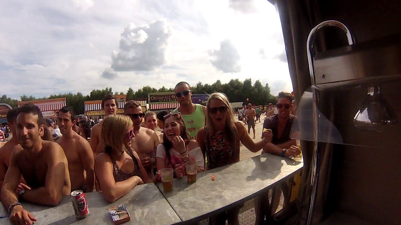TomorrowLand 2013 Greek Palace Yiros