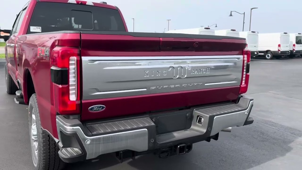 2025 Ford F-350 King Ranch Crew Cab 4X4 Long Bed SRW Red @stephenmccauley204