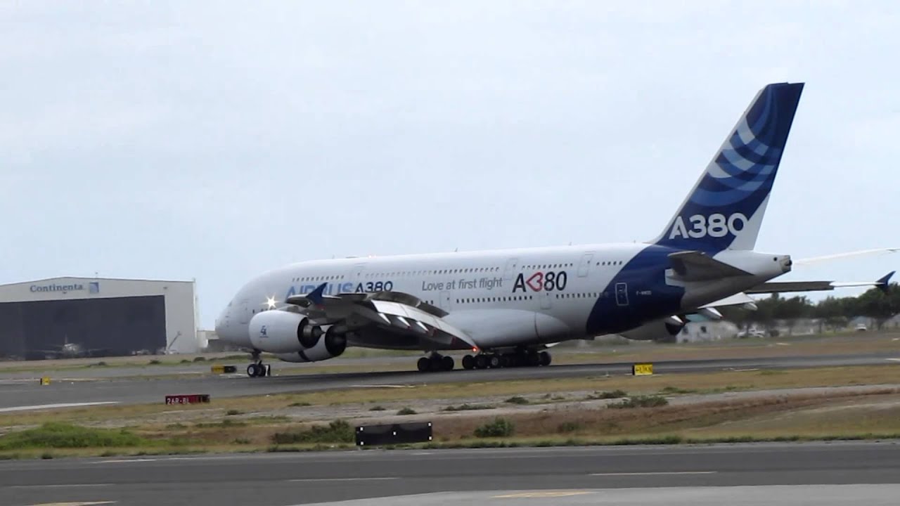 Airbus A380-861 F-WWDD Honolulu Arrival (12/09/12)