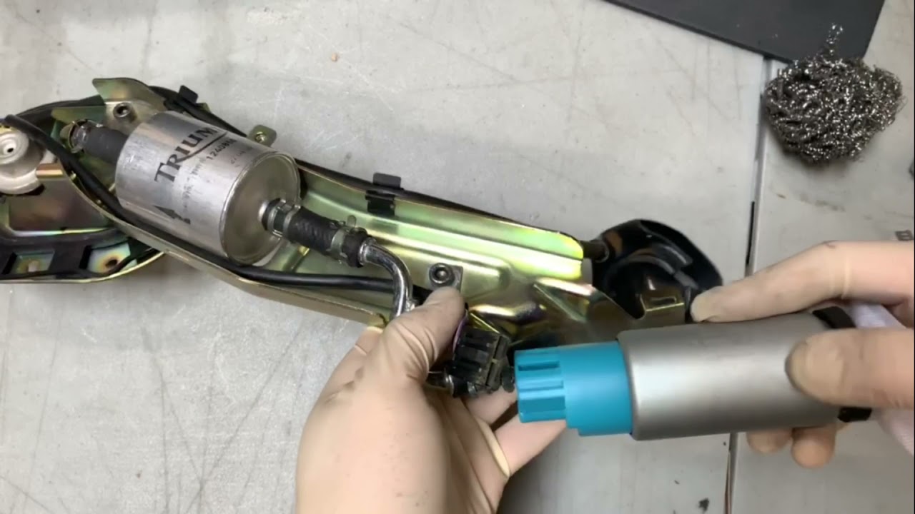 Fuel Pump Replacement for Triumph Bonneville / Rocket III / Thunderbird / Trophy Replace # T1240330