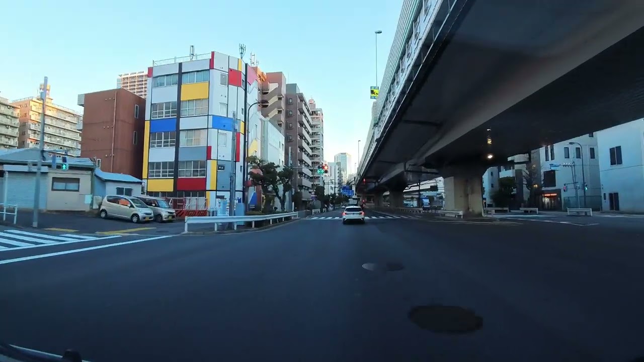 【東京 朝ドライブ】天王洲アイル〜品川埠頭（レインボーブリッジ）〜国会議事堂〜霞が関〜東京タワー｜早朝車載4K