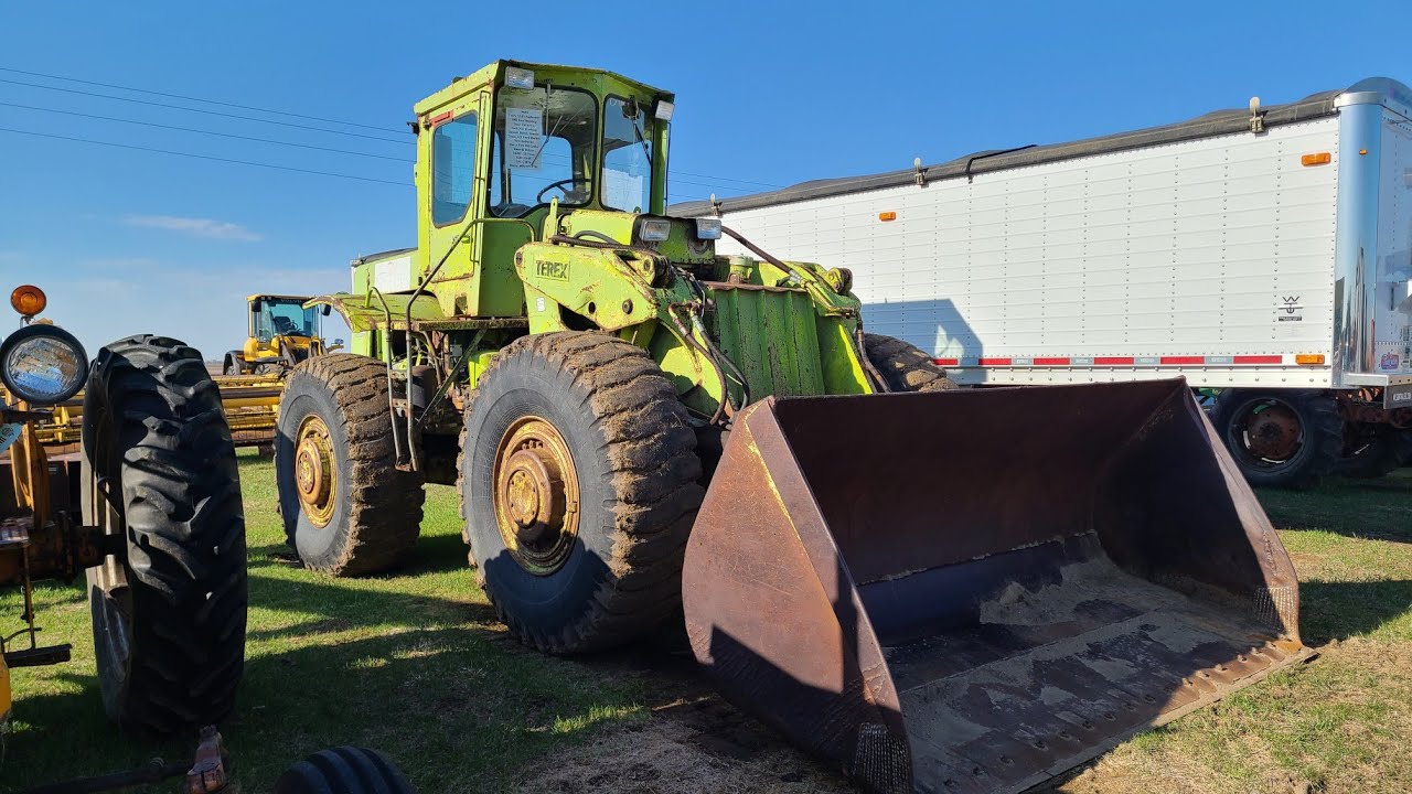Terex 72-51 Walk-around