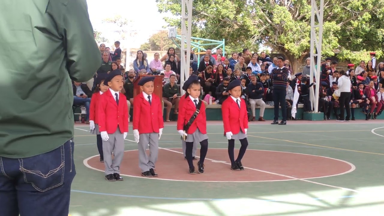 exhibicion de escoltas prescolar tepic