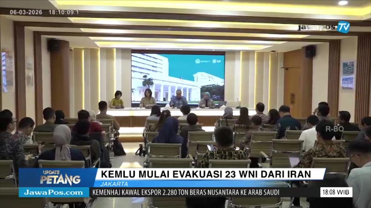 Kemlu Mulai Evakuasi 23 WNI Dari Iran