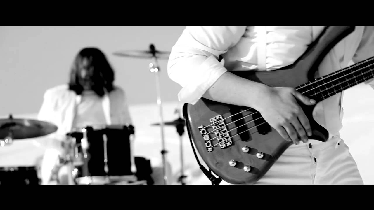 Apatheia - Keep Goin' On!