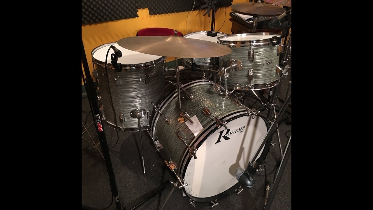1963 3ply ROGERS CLEVELAND HOLIDAY Drum Set And Swivomatic Review