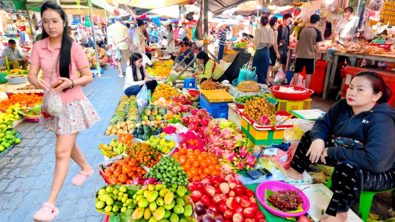Best Walking Tour 2026! Street Food, Vegetable, Fruit, Fish, Crab, Pork & Beef, Phnom Penh, Cambodia