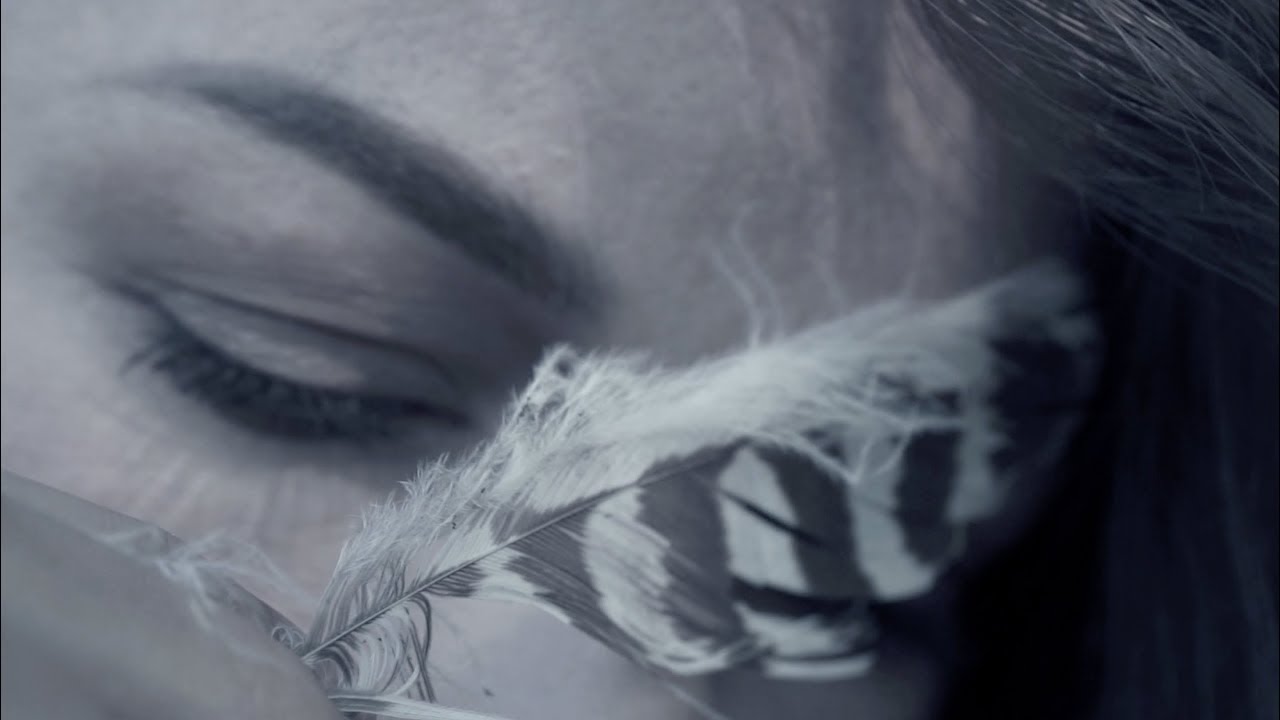 ZUZANA SMATANOVÁ - Bergen [Official lyric video]