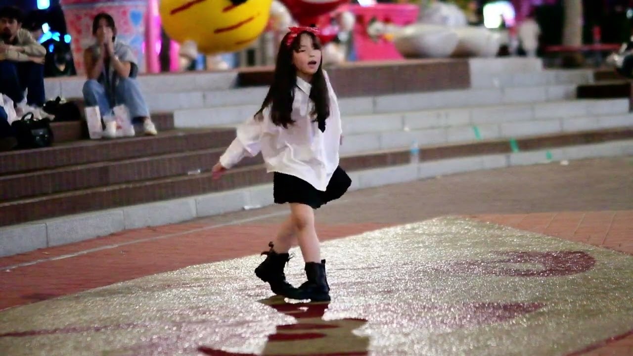 홍대에서 문채영#버스킹해요