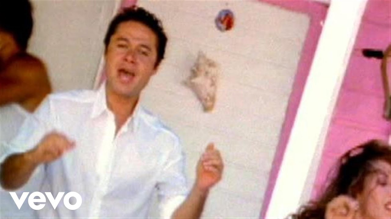 Donato Y Estefano - De Hombre a Mujer (Video)