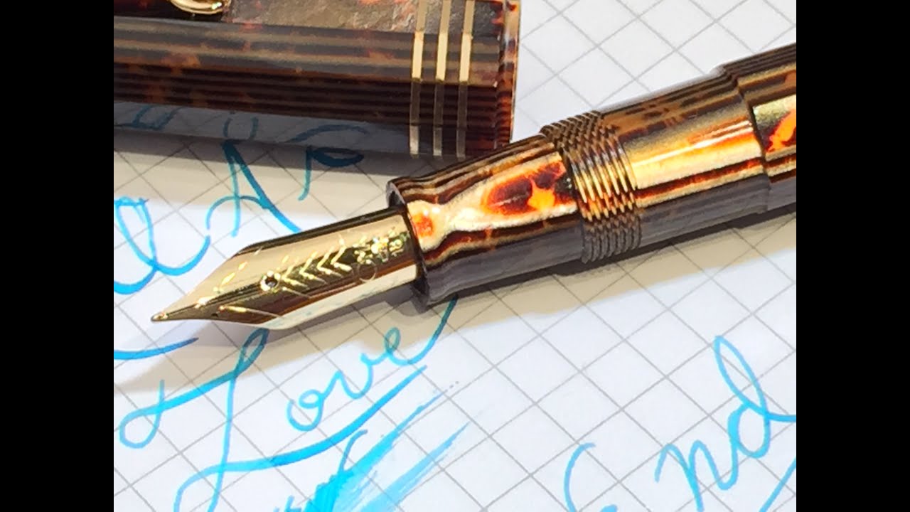 OMAS Paragon LE Arco Celluloid