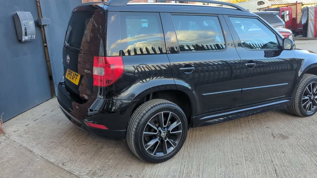 Skoda Yeti Black Edition TDI CR 4x4 Euro 5, featuring the fantastic DSG gearbox.