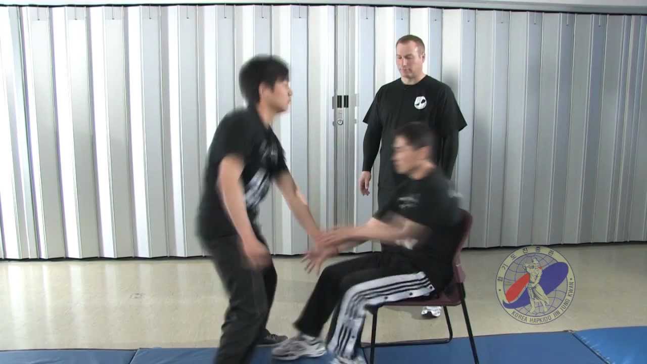 Self Defense Techniques - Sittting Down - Street Effective Hapkido - Jin Jung Kwan, Calgary