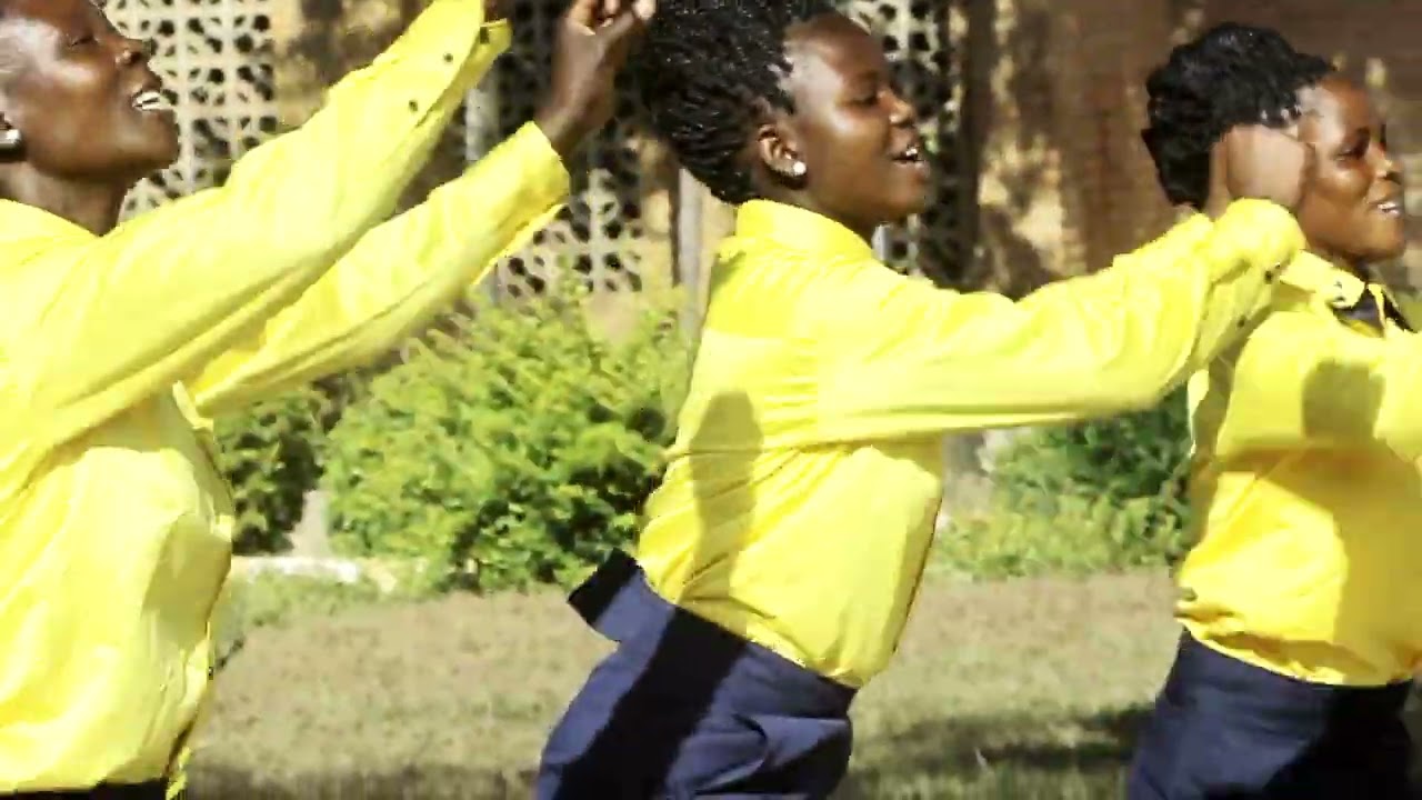 MWIMBIENI MUNGU.  DAVID IHIWI KWAYA YA MT FRANSINSCO EXAVERY