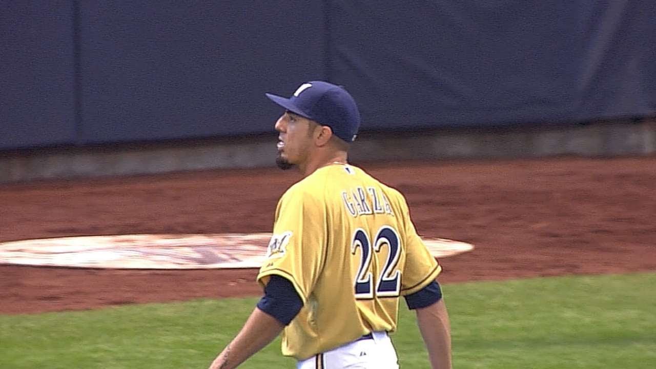 ATL@MIL: Garza flirts with no-hitter in debut