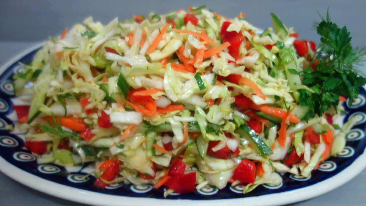 Coleslaw. Простой рецепт салата из молодой белокочанной капусты. Быстрый салат.