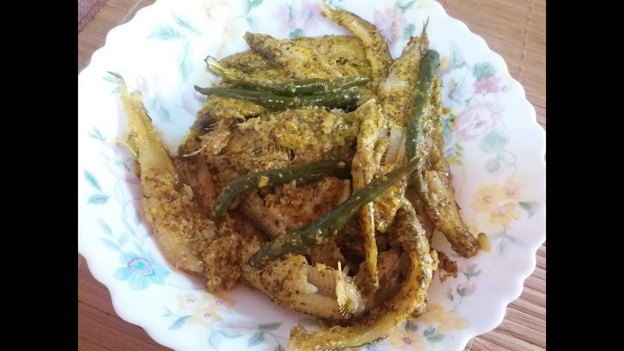 Fish recipe with Kasundi / Sarson  -  Kajli / Bashpata Mach