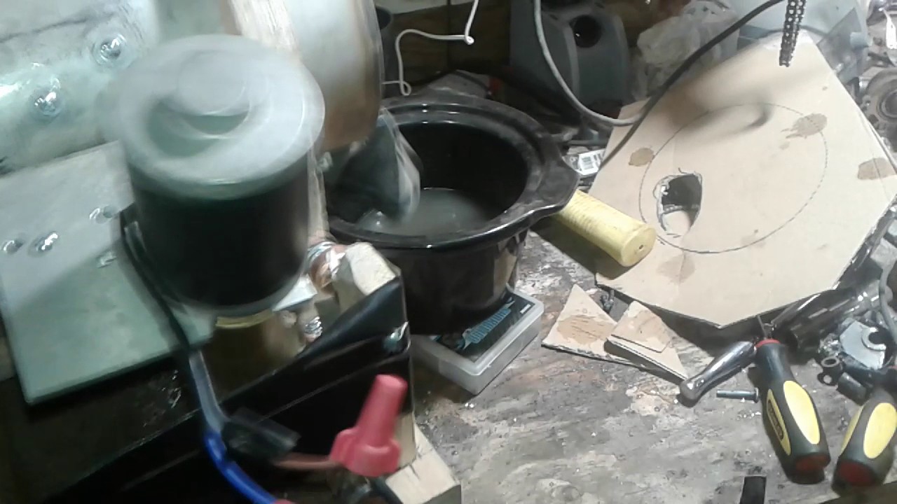 Vibrating grinder