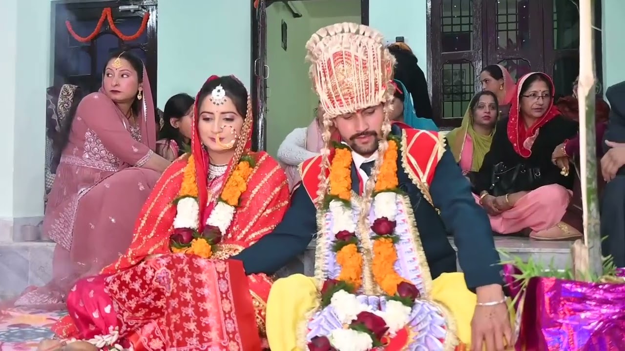 हिमाचली विवाह में लगन और वेदिका वेदिका फेरों की रसम #