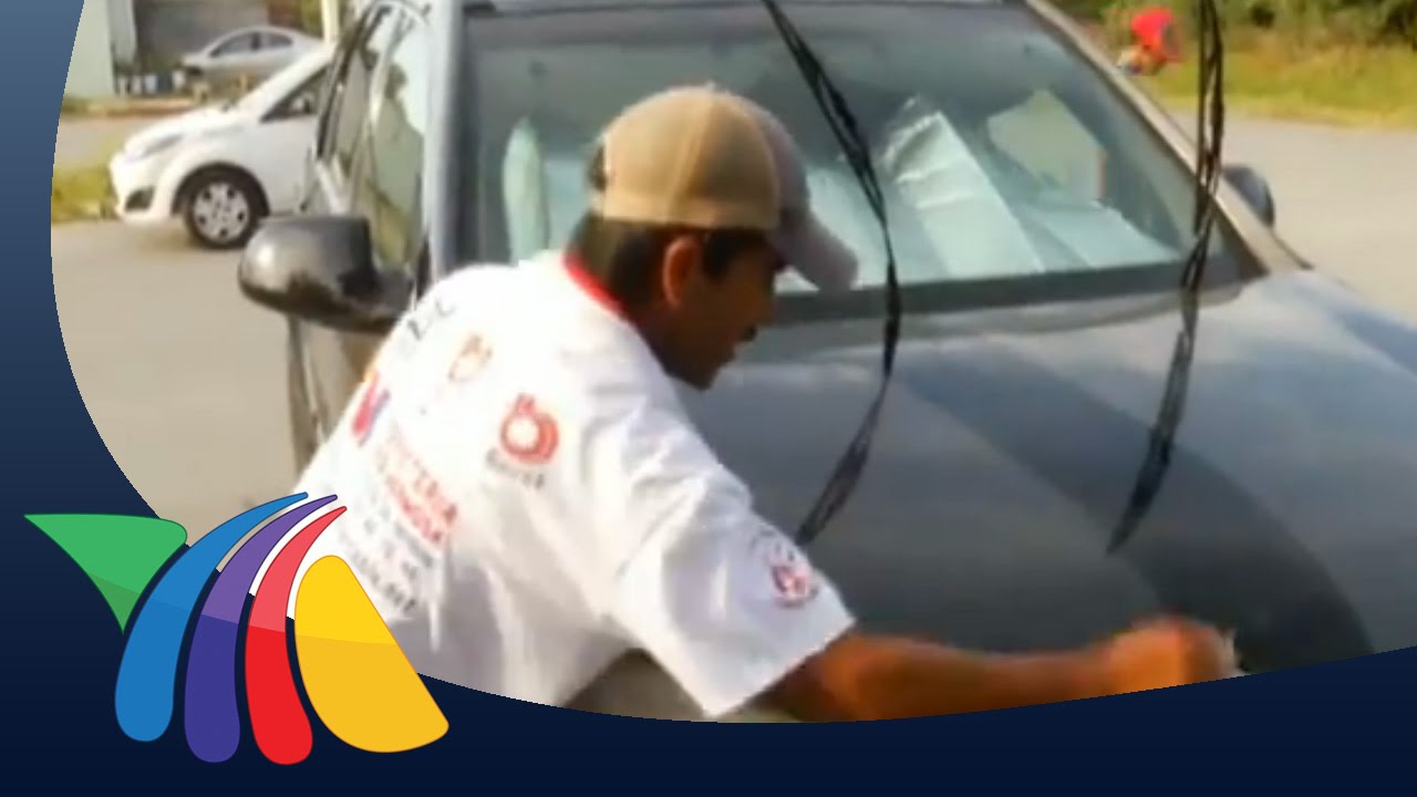 Adecuó su bicicleta para lavar coches a domicilio | Noticias de Nuevo Léon